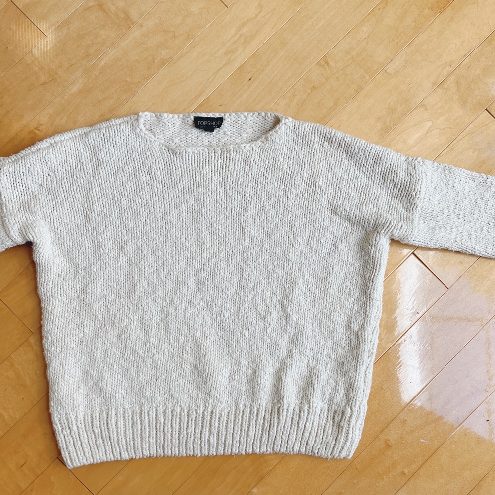 Chunky cream knit cropped sweater